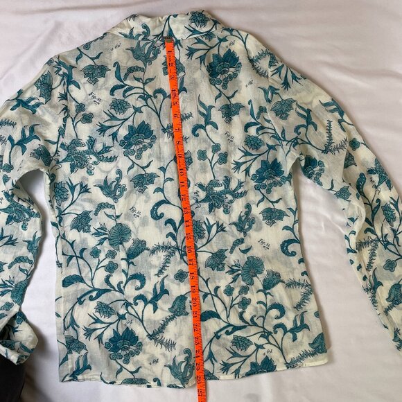 IKKS French Floral Linen Blouse Size L Long Sleeves Gauzy Collared Button Down - Picture 5 of 7